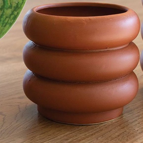 Motley Pot - Picture 2 of 3